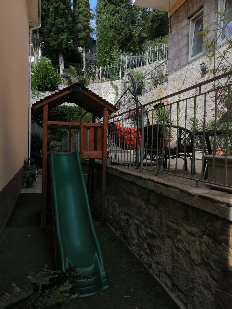 Фото Гостевого дома Усадьба у графского парка Алупка 99