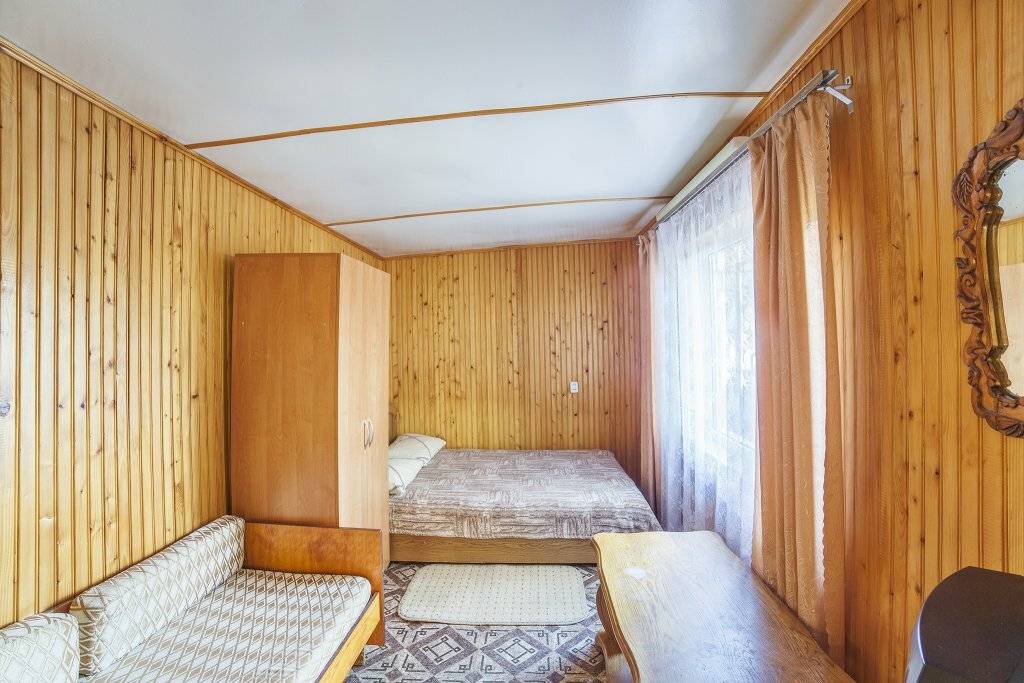 Фото Гостевого дома Усадьба у графского парка Алупка 12