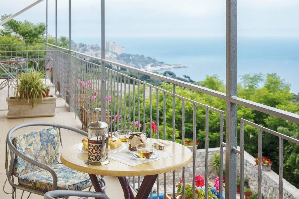 Фото Гостевого дома Усадьба у графского парка Алупка 42