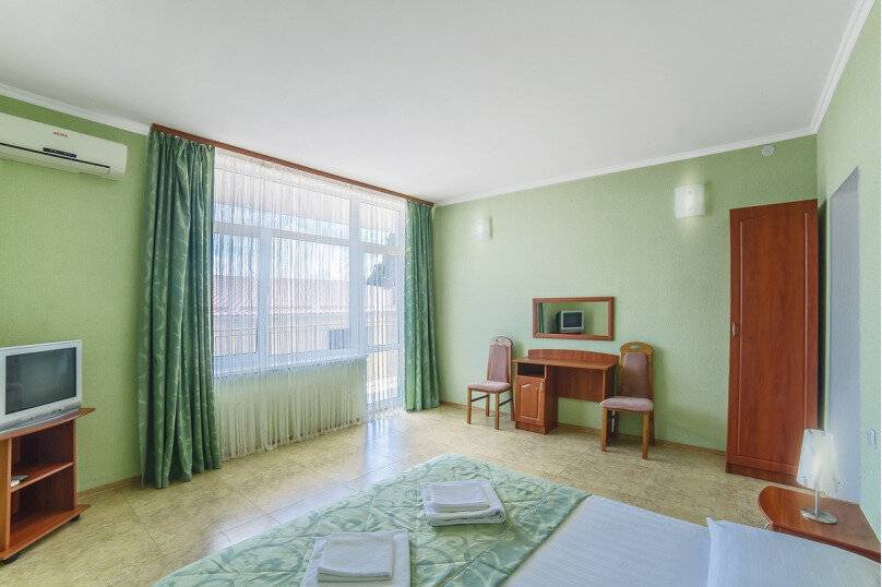 Фото Гостевого дома Усадьба у графского парка Алупка 60