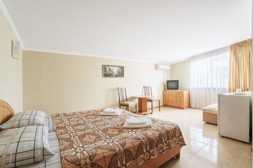 Фото Гостевого дома Усадьба у графского парка Алупка 38