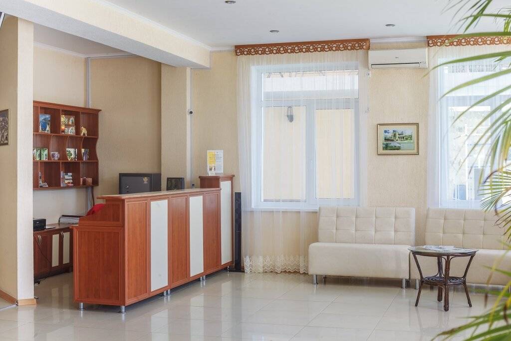 Фото Гостевого дома Усадьба у графского парка Алупка 6